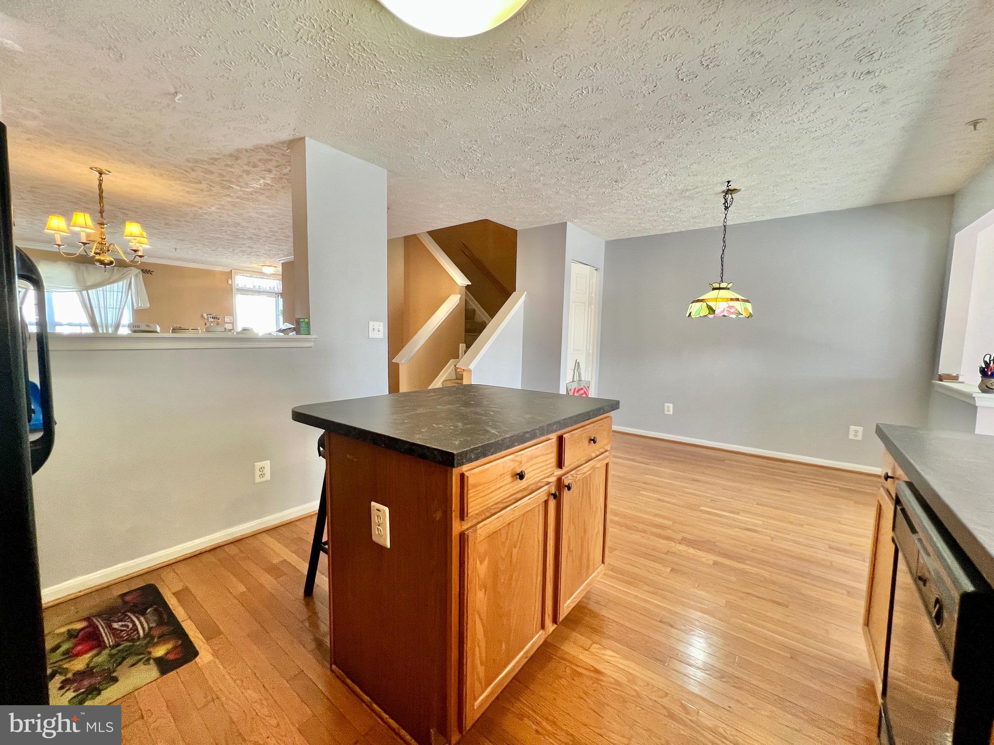 REISTERSTOWN VILLAGE - Residential