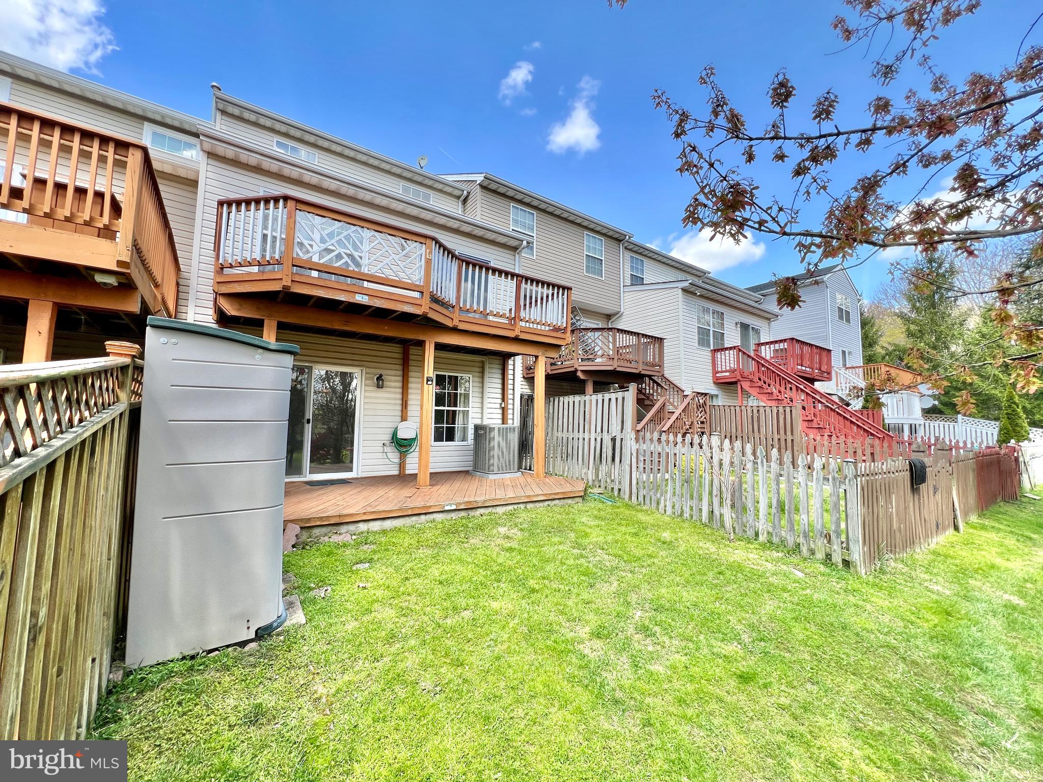 REISTERSTOWN VILLAGE - Residential