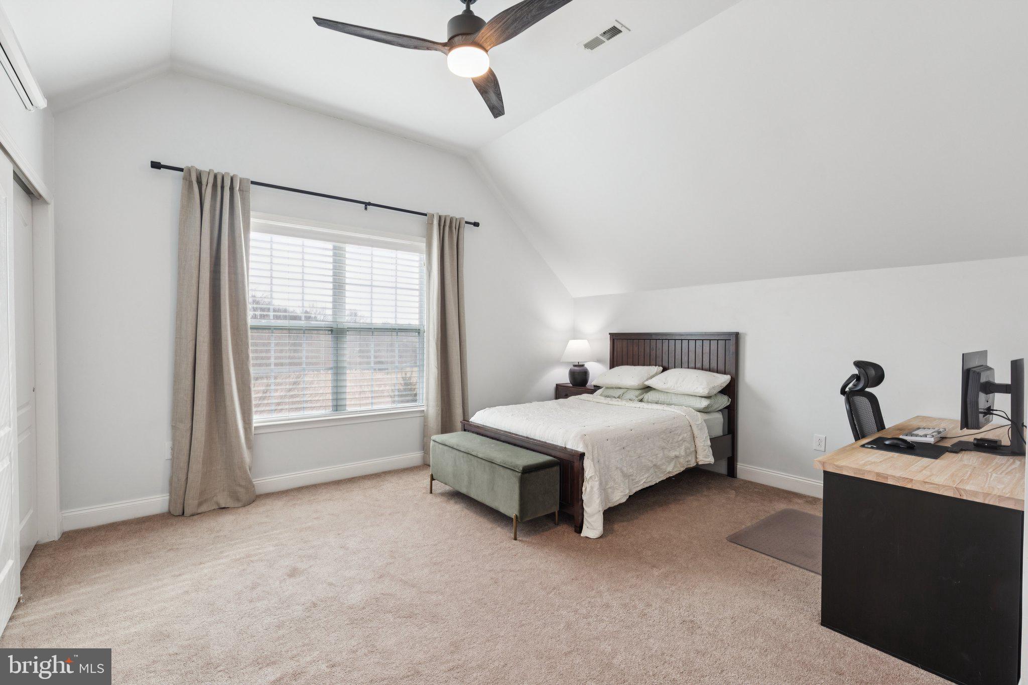 WARRINGTON GLEN - Residential