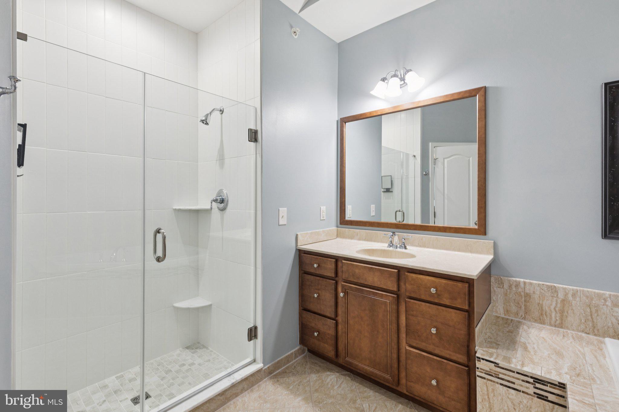 WARRINGTON GLEN - Residential