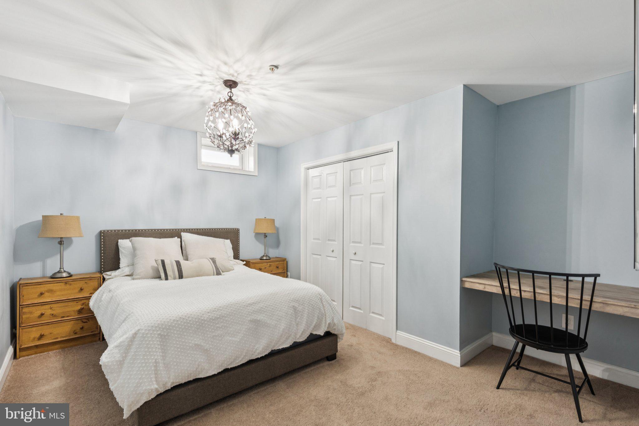 WARRINGTON GLEN - Residential