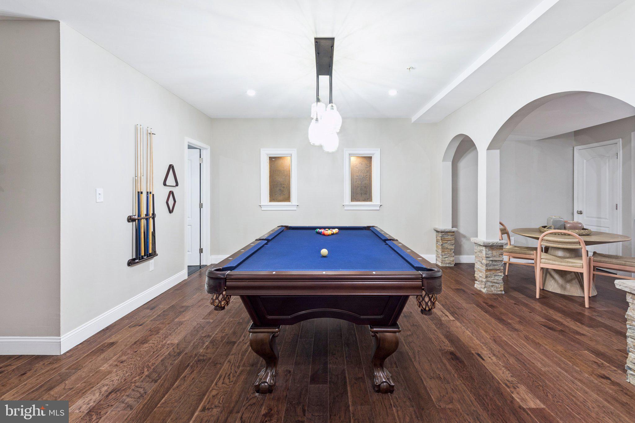 WARRINGTON GLEN - Residential