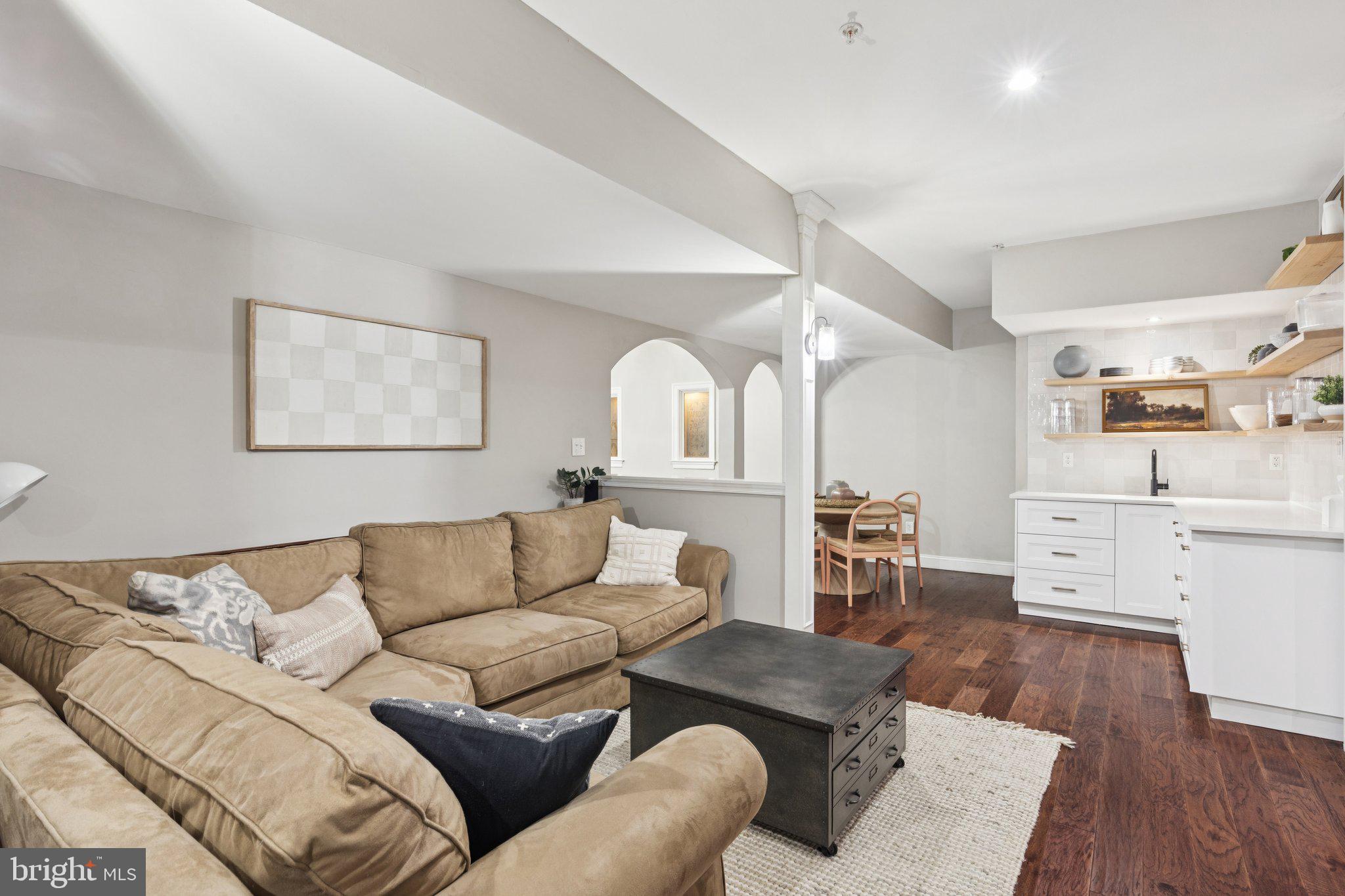 WARRINGTON GLEN - Residential