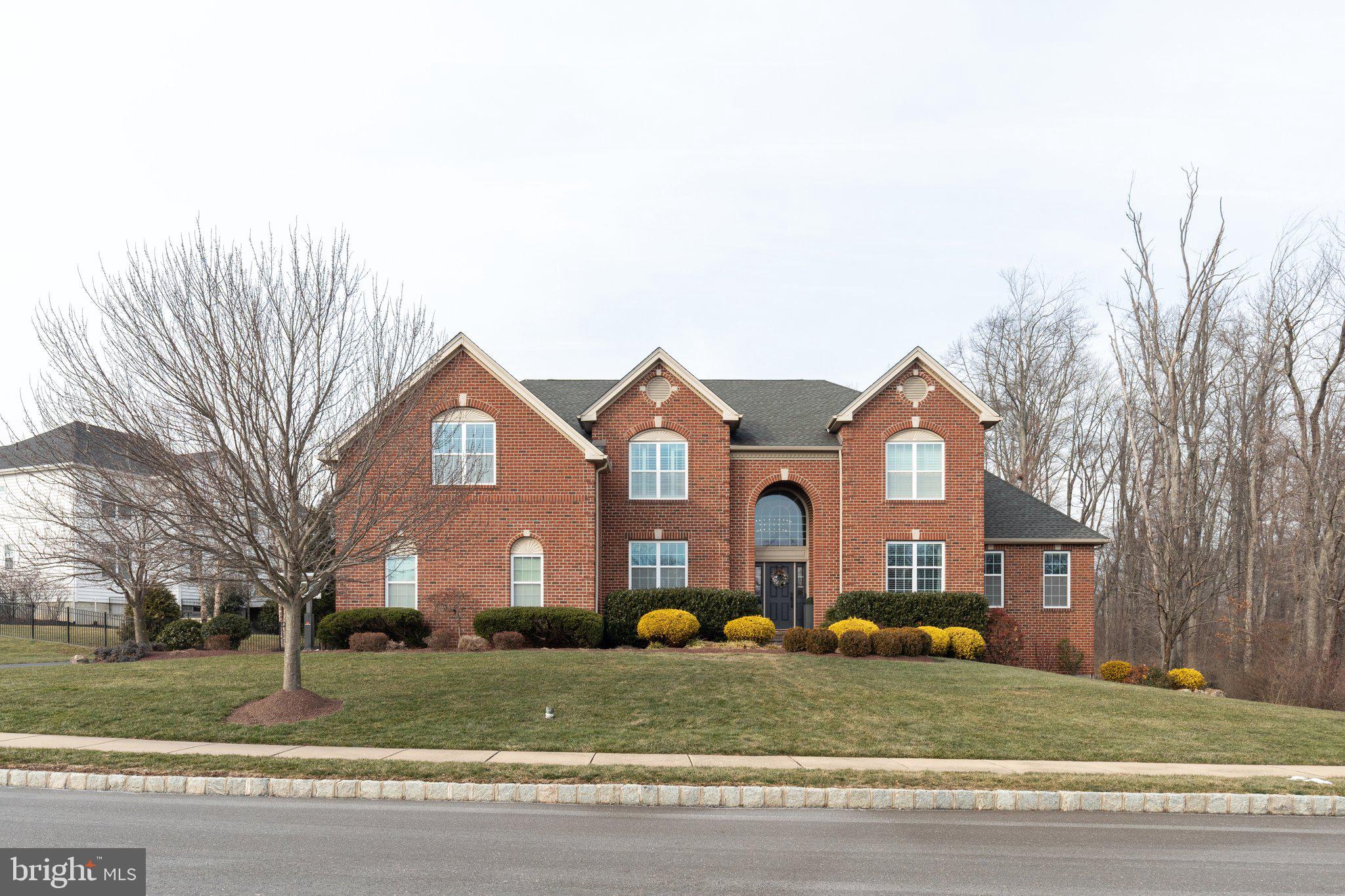 WARRINGTON GLEN - Residential