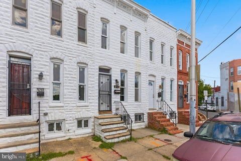 Townhouse For Sale - 1206 W Cross Street<br/> BALTIMORE, MD 21230