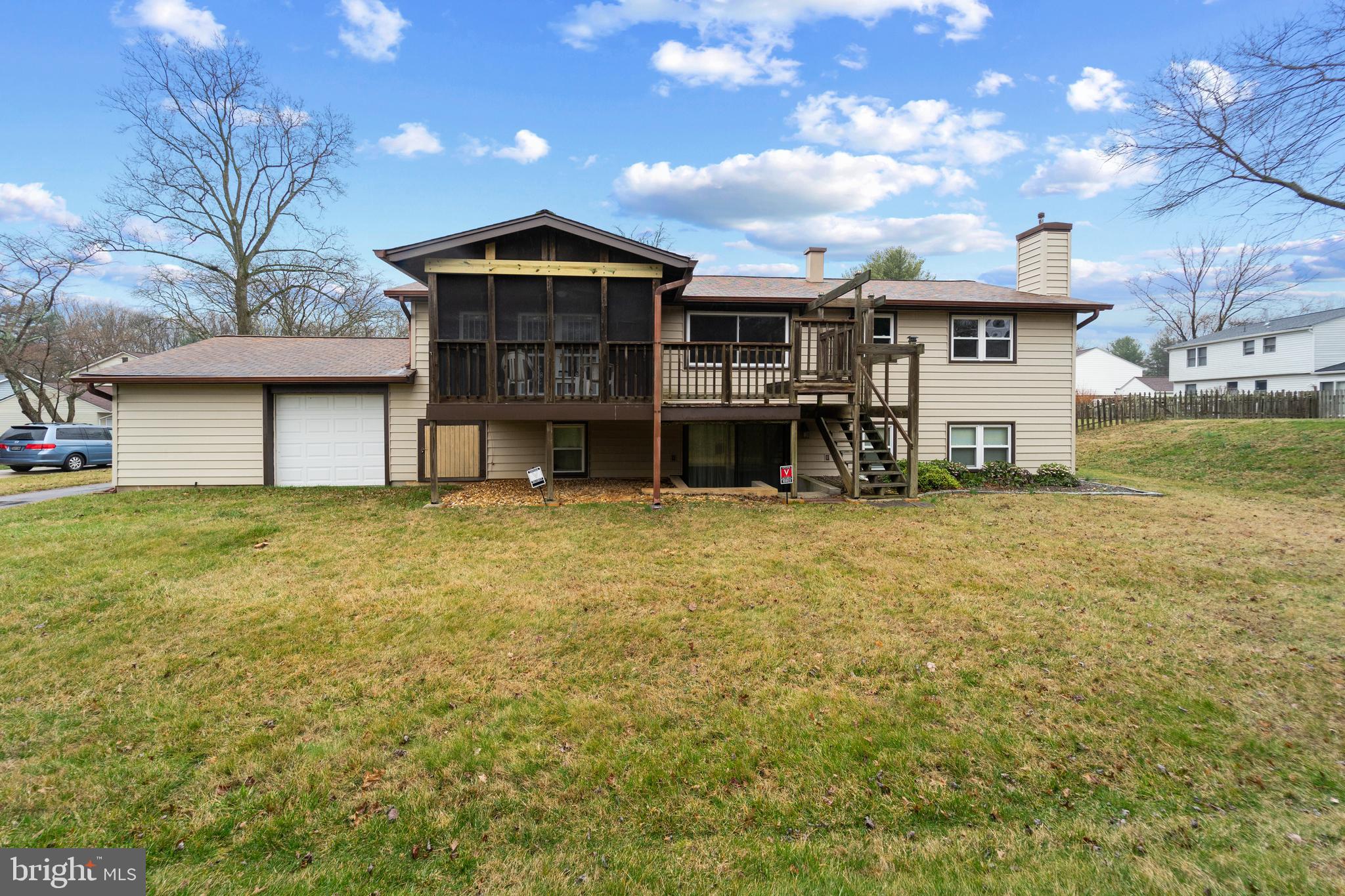 HICKORY RIDGE - Residential Lease