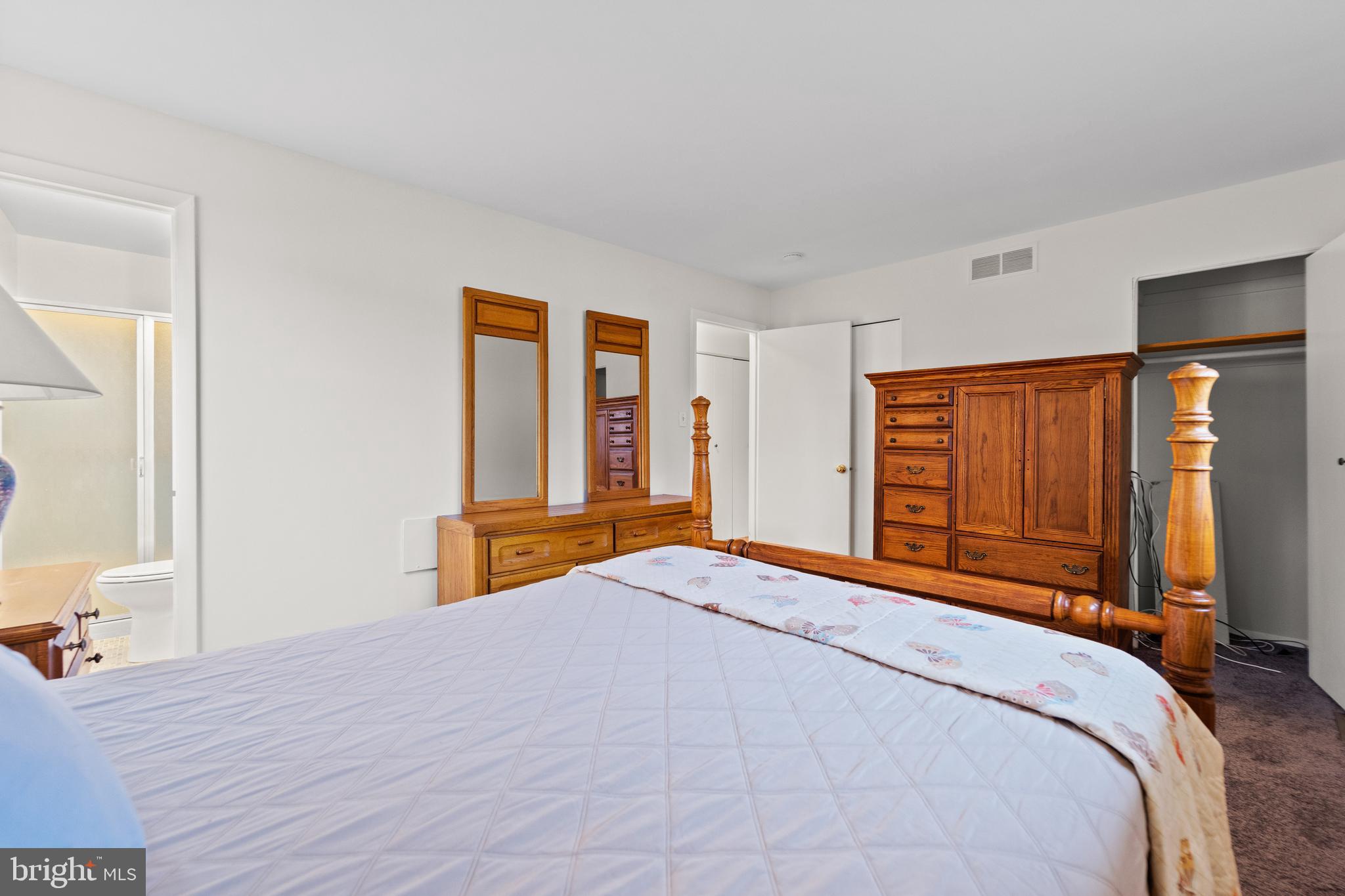 HICKORY RIDGE - Residential Lease