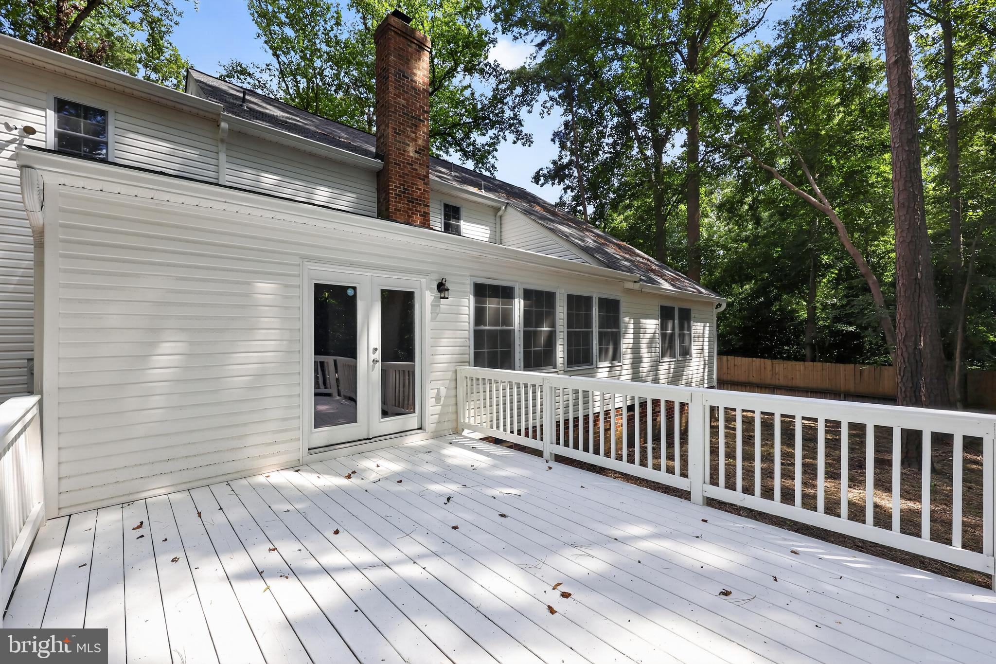 6222 WILLOW GLEN ROAD