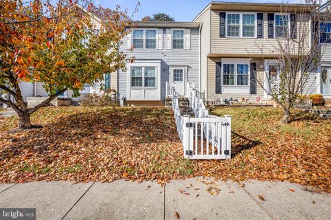 1208 CASTINE COURT PASADENA MD 21122