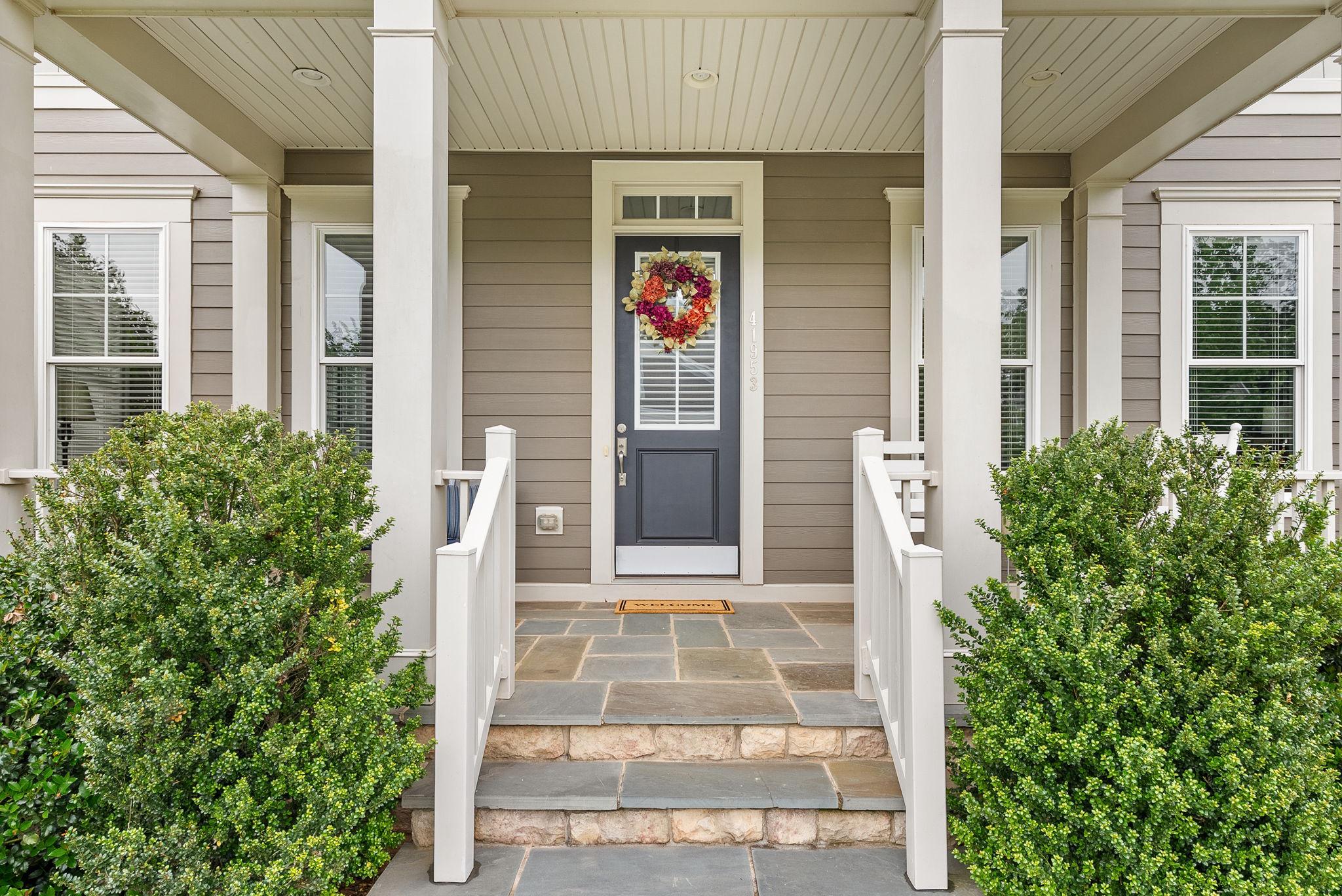 41953 PADDOCK GATE PLACE