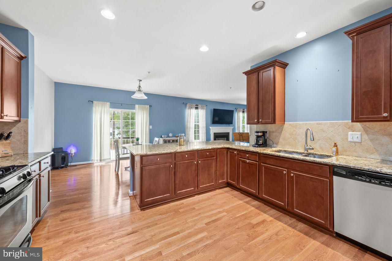 29273 SUPERIOR CIRCLE