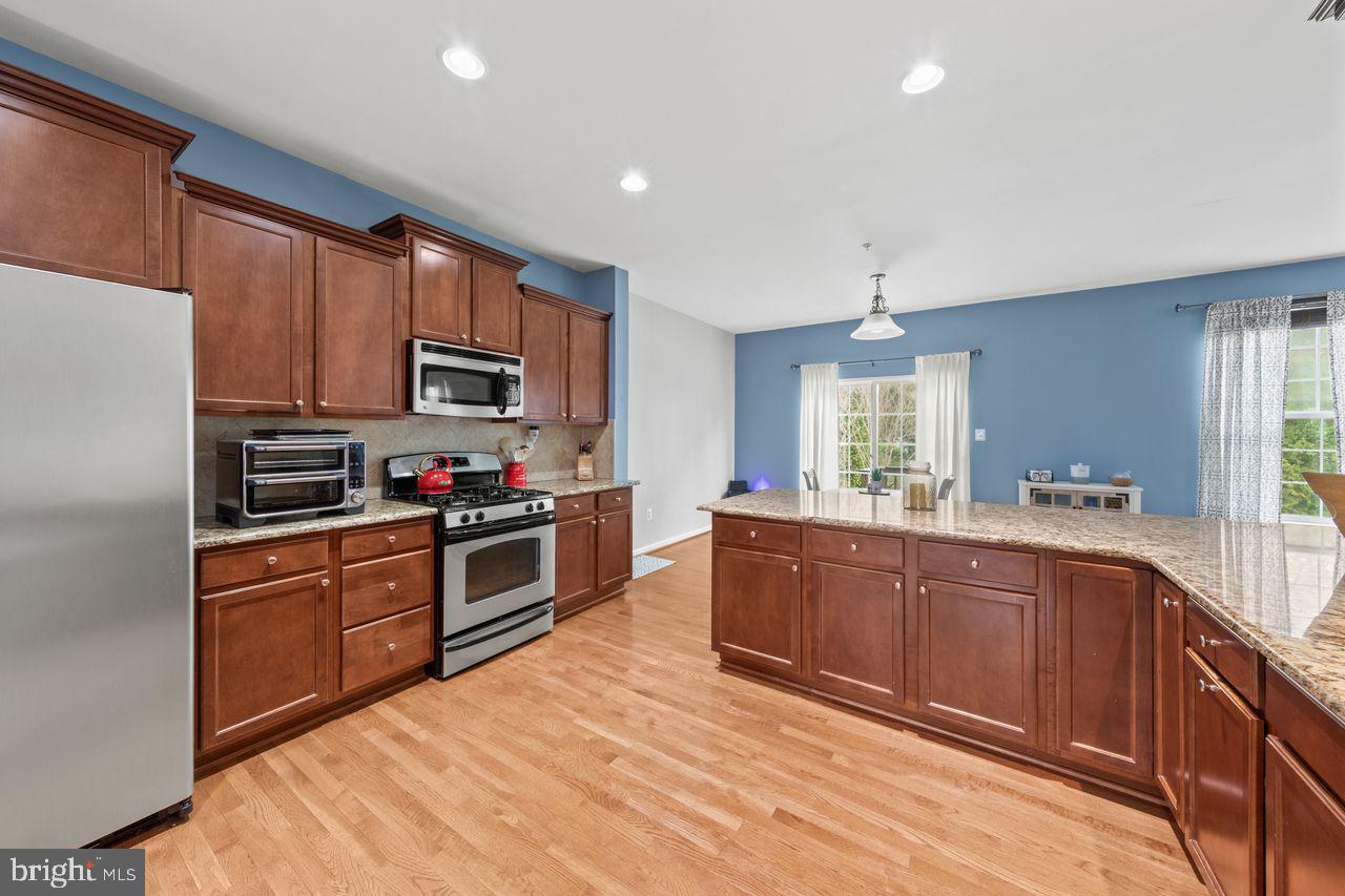 29273 SUPERIOR CIRCLE