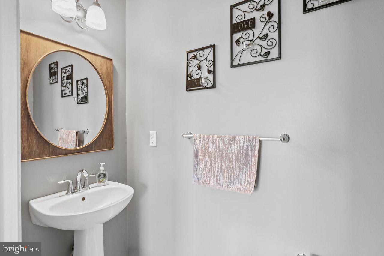 29273 SUPERIOR CIRCLE