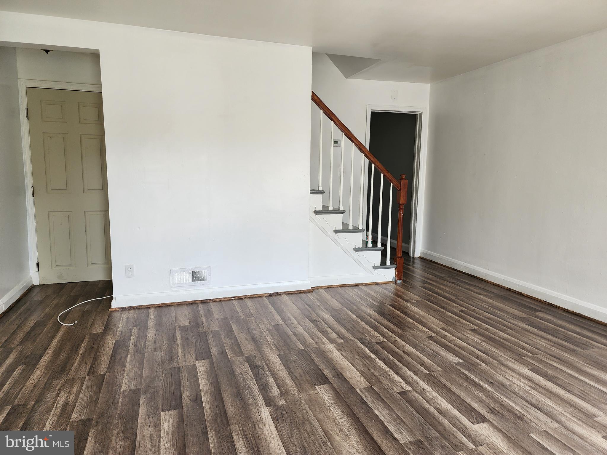 CLAREMONT-FREEDOM - Residential