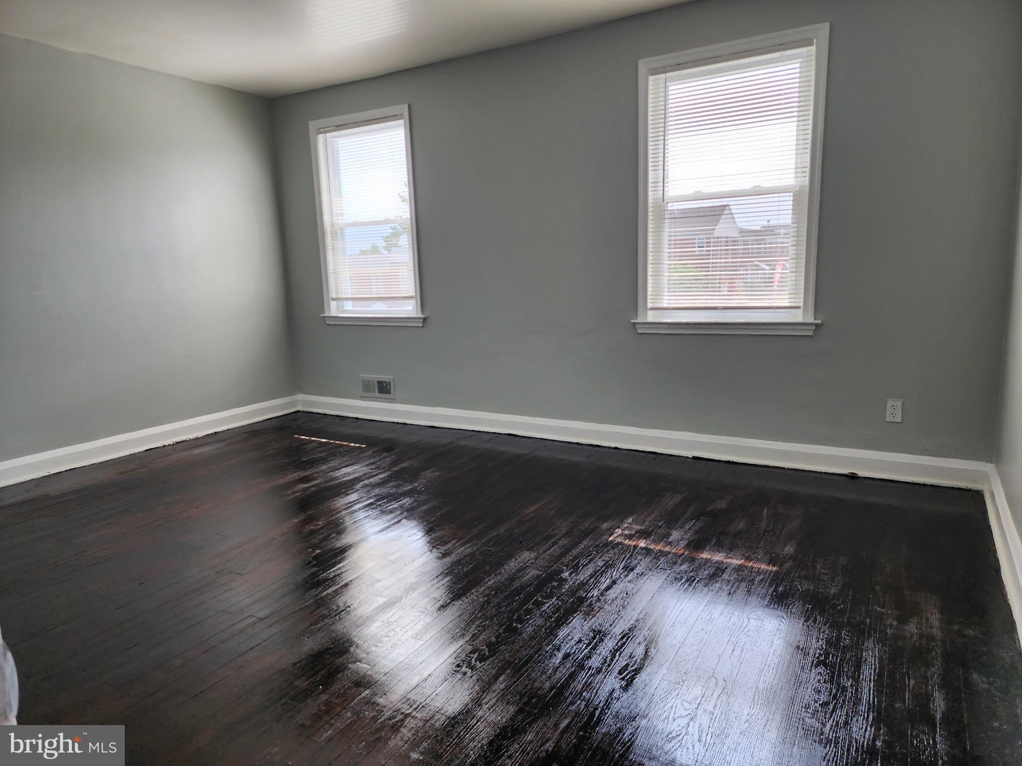 CLAREMONT-FREEDOM - Residential