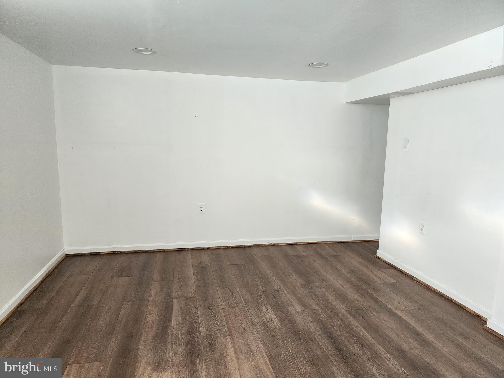 CLAREMONT-FREEDOM - Residential