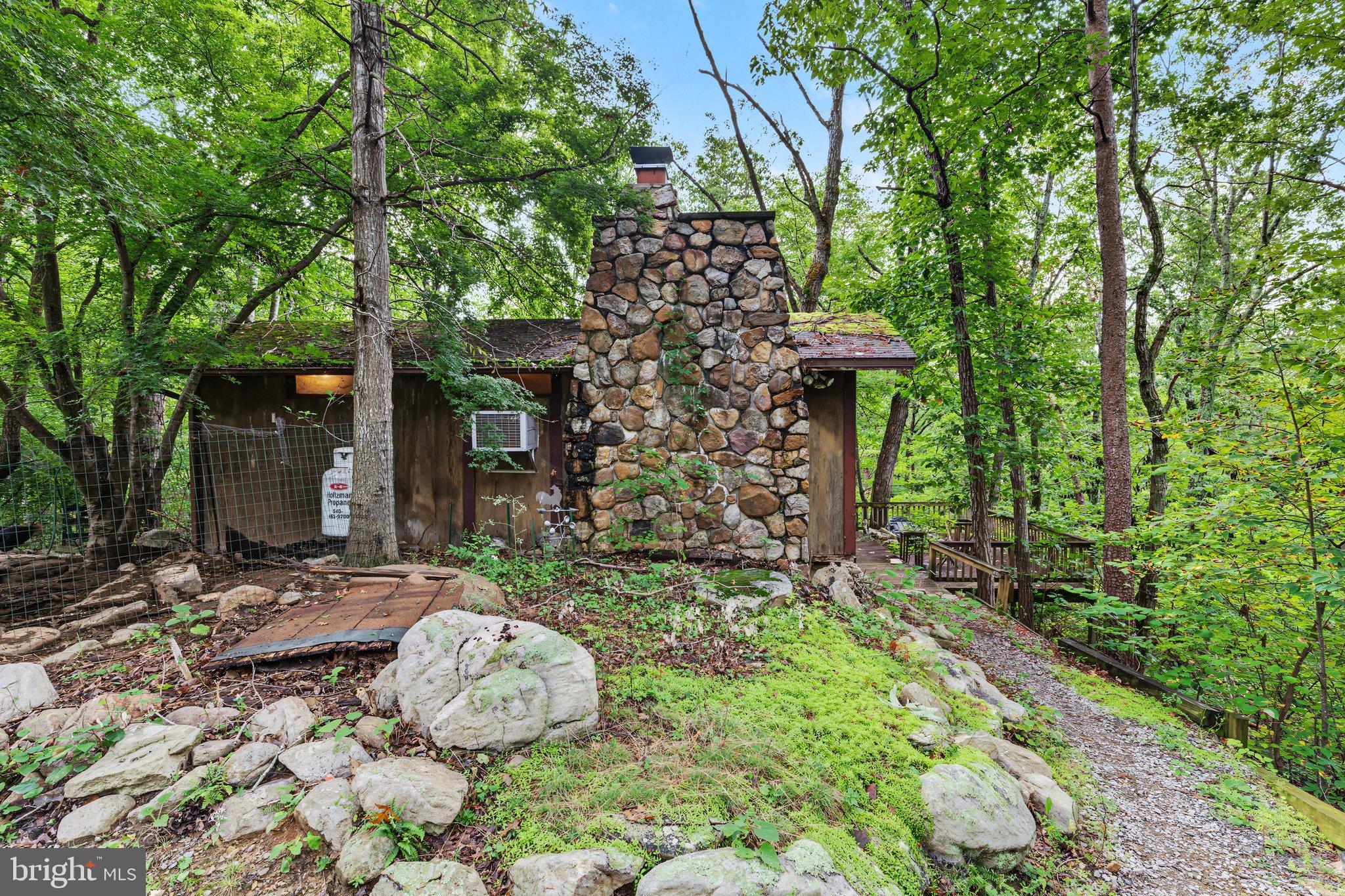 1272 SHIPWRECK ROAD