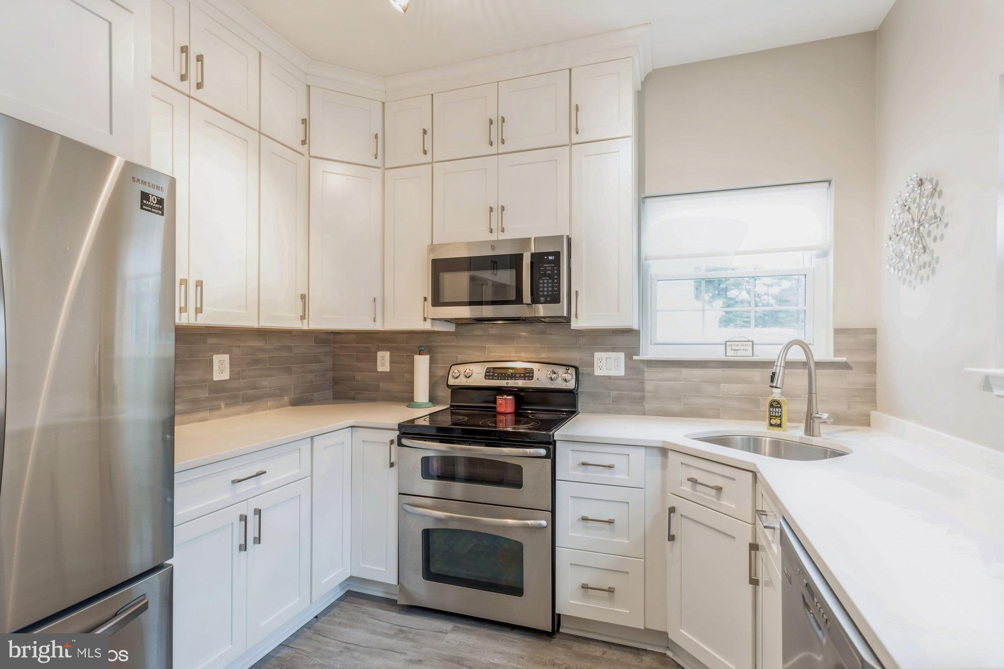 WHEATFIELD - Residential