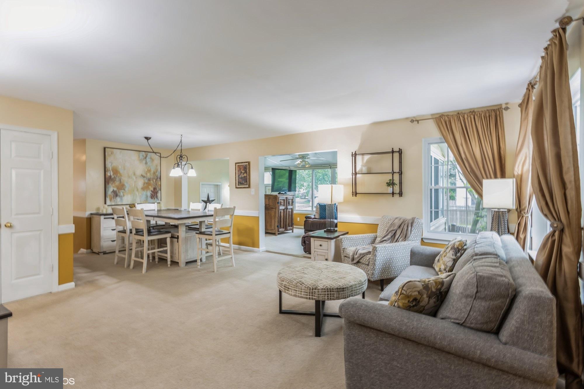 WHEATFIELD - Residential