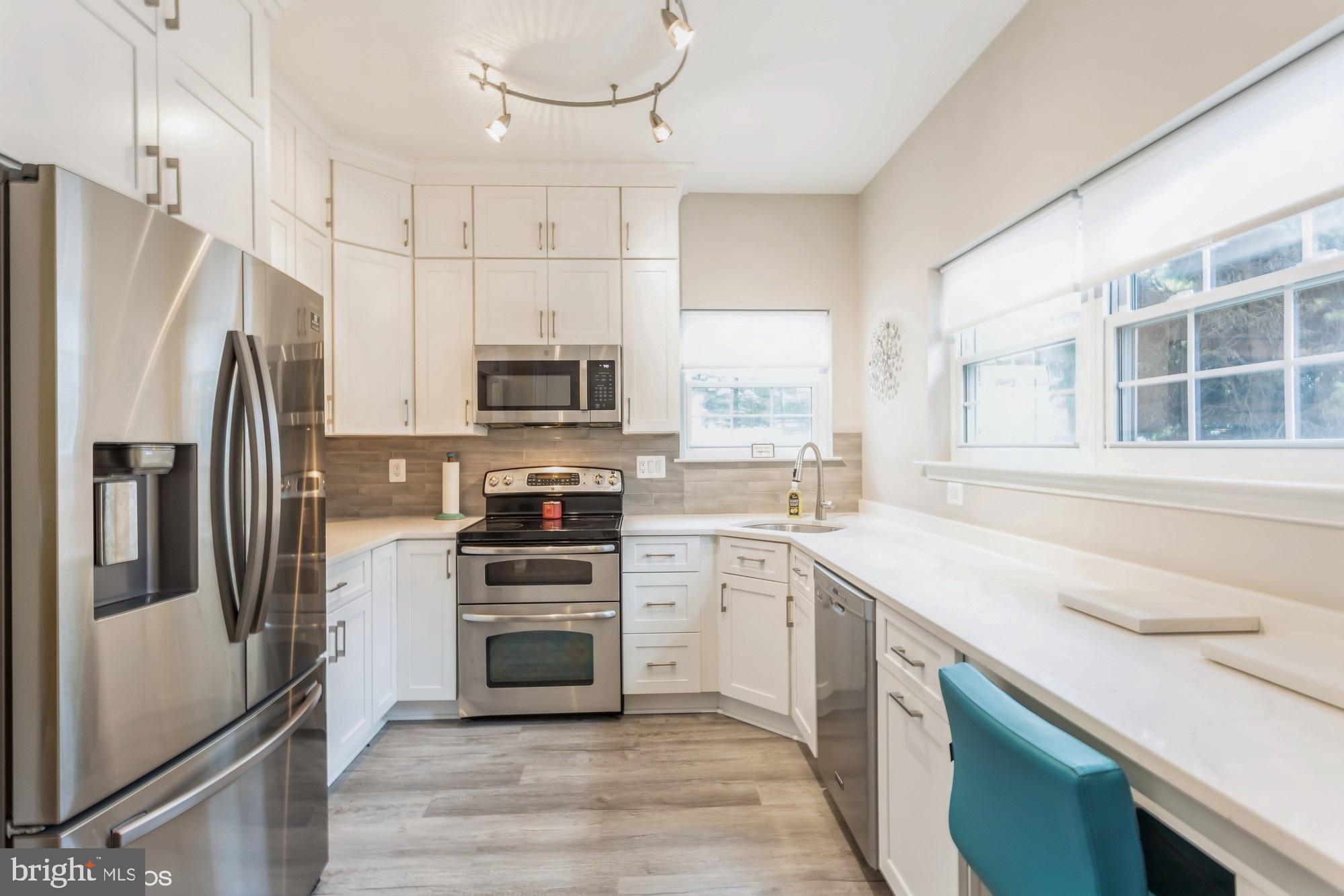 WHEATFIELD - Residential