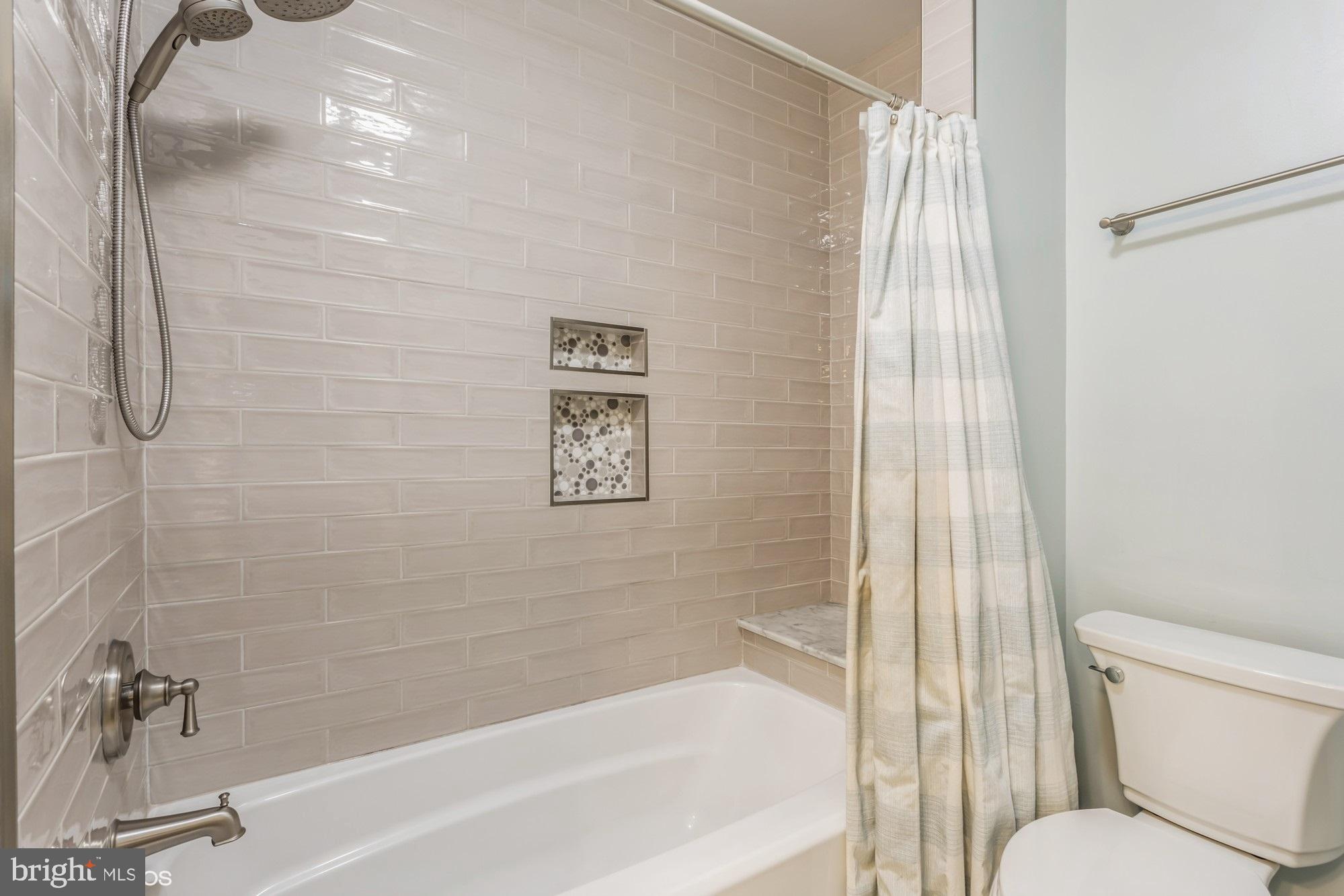 WHEATFIELD - Residential