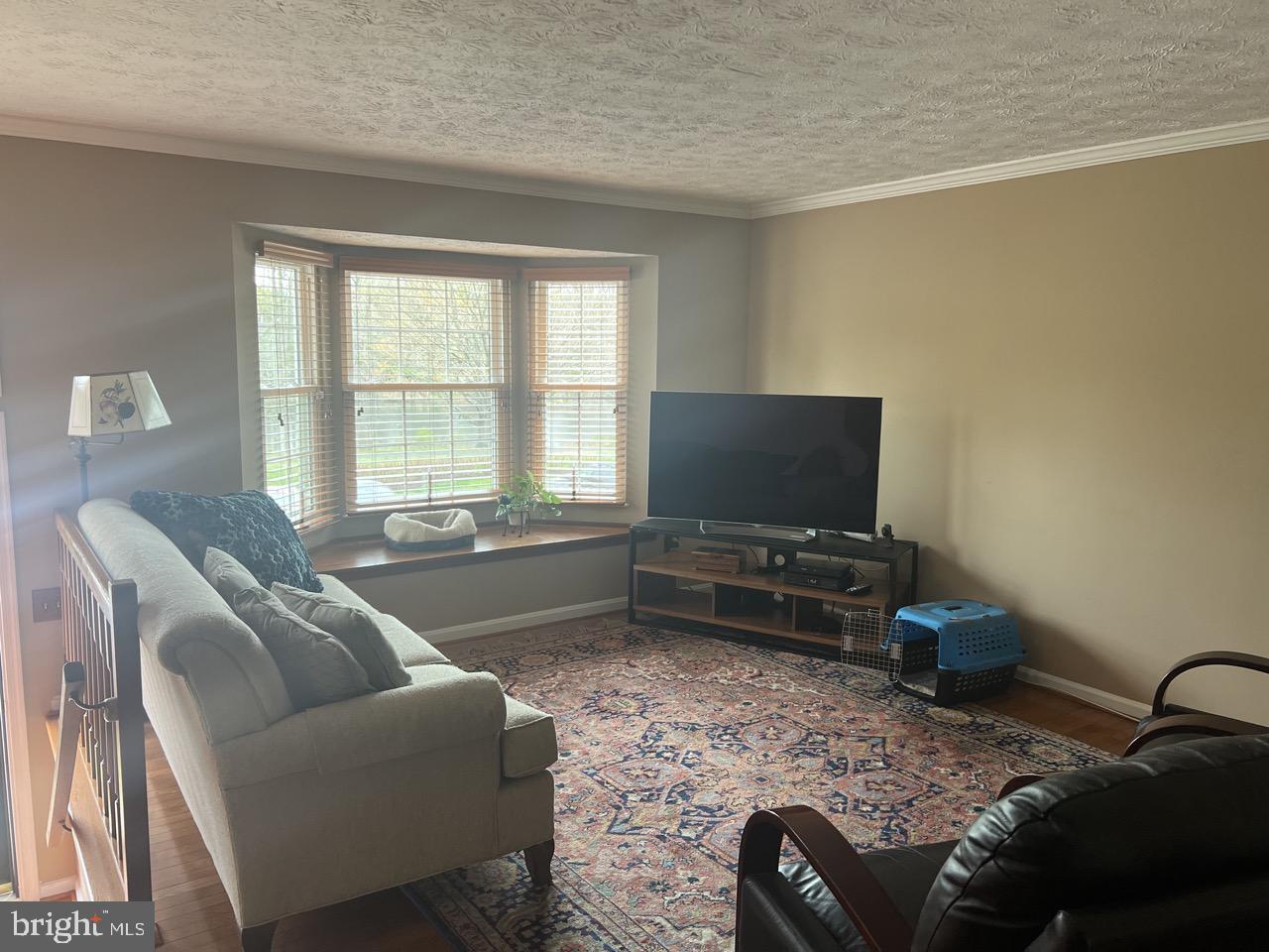 GUNNERS LAKE - Residential