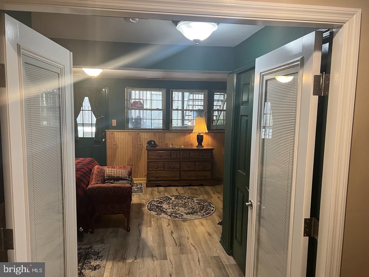 GUNNERS LAKE - Residential