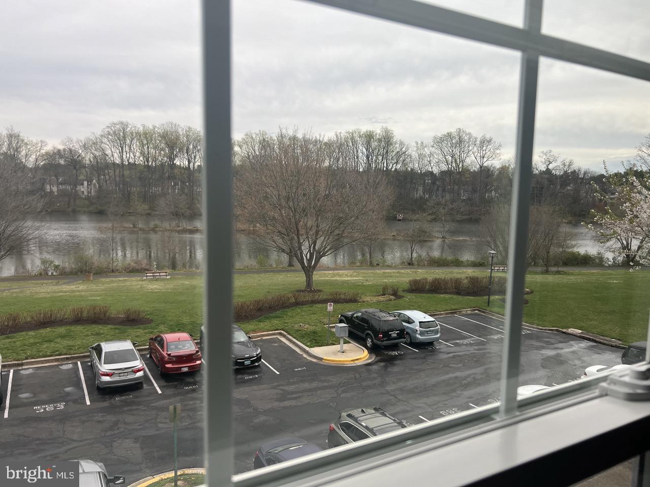 GUNNERS LAKE - Residential