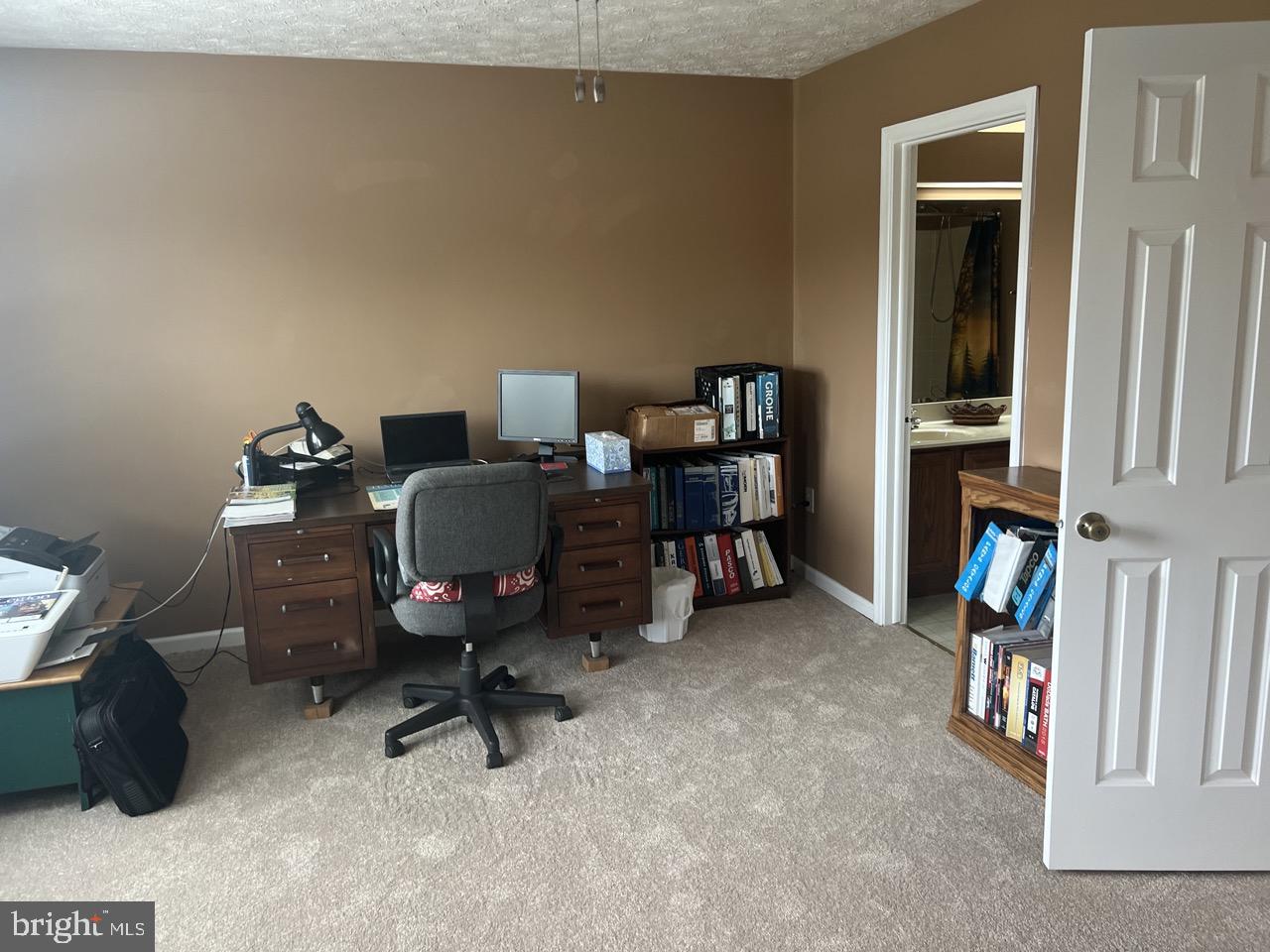 GUNNERS LAKE - Residential