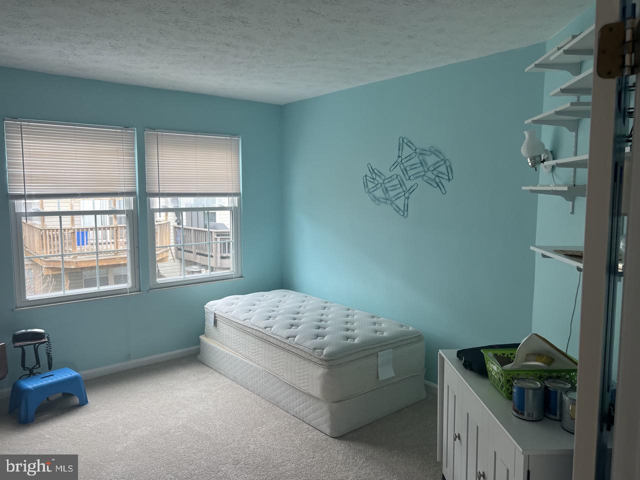 GUNNERS LAKE - Residential