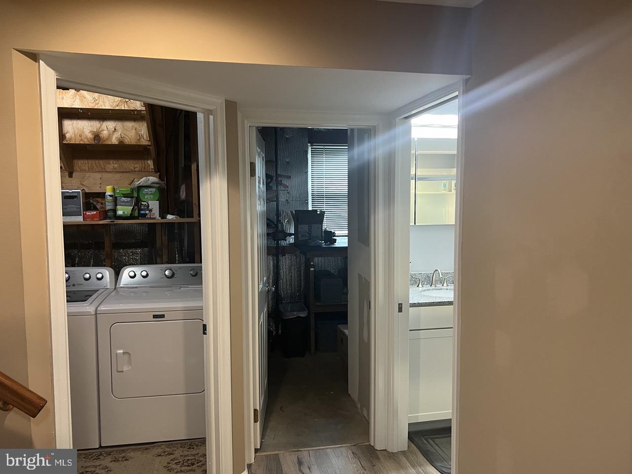 GUNNERS LAKE - Residential