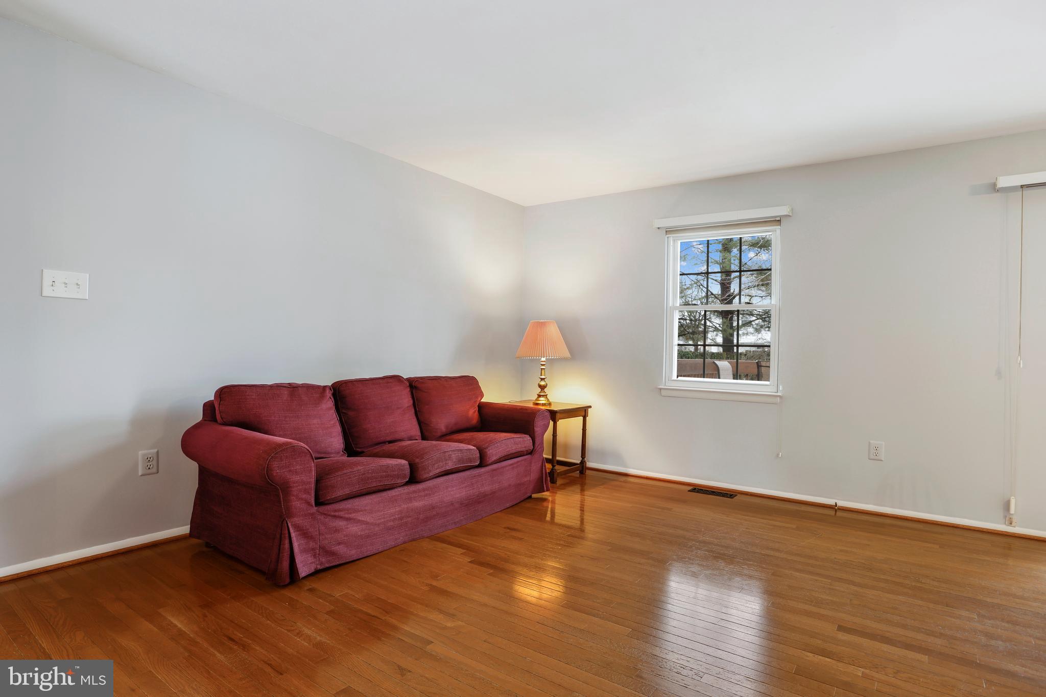 FLOWER HILL - Residential