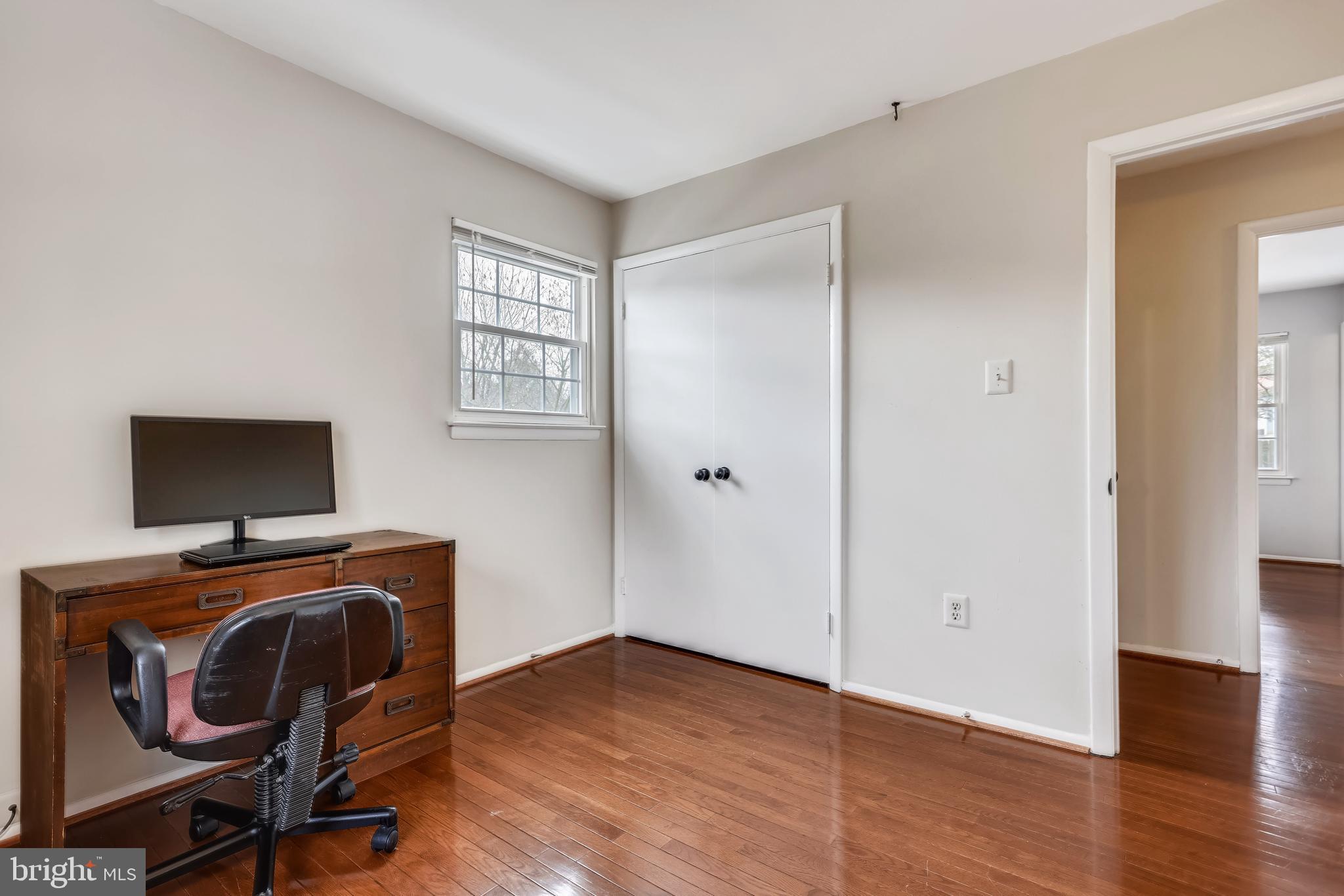 FLOWER HILL - Residential