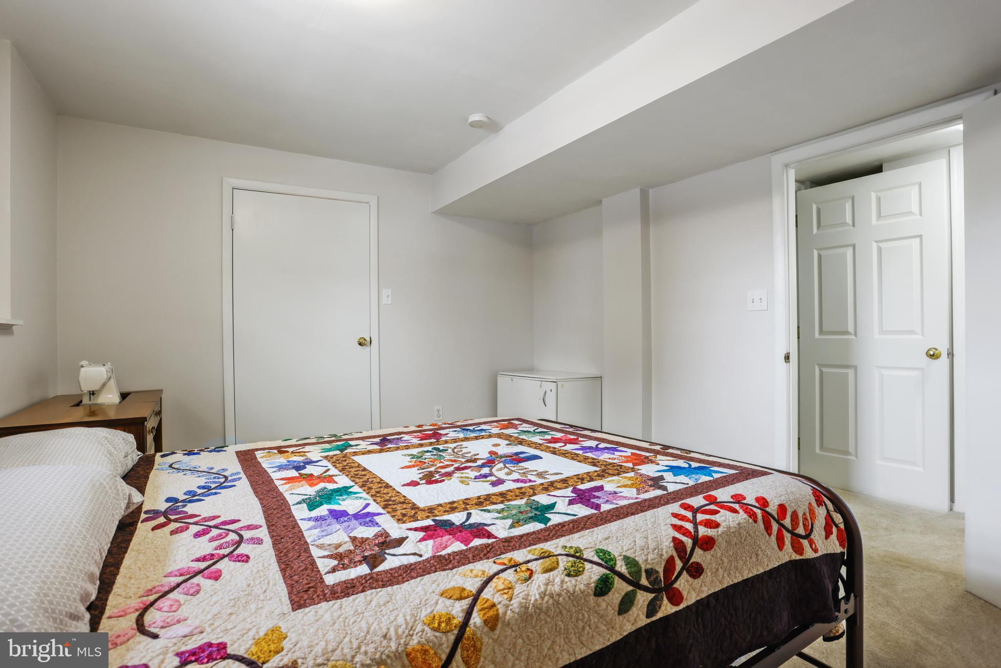 FLOWER HILL - Residential