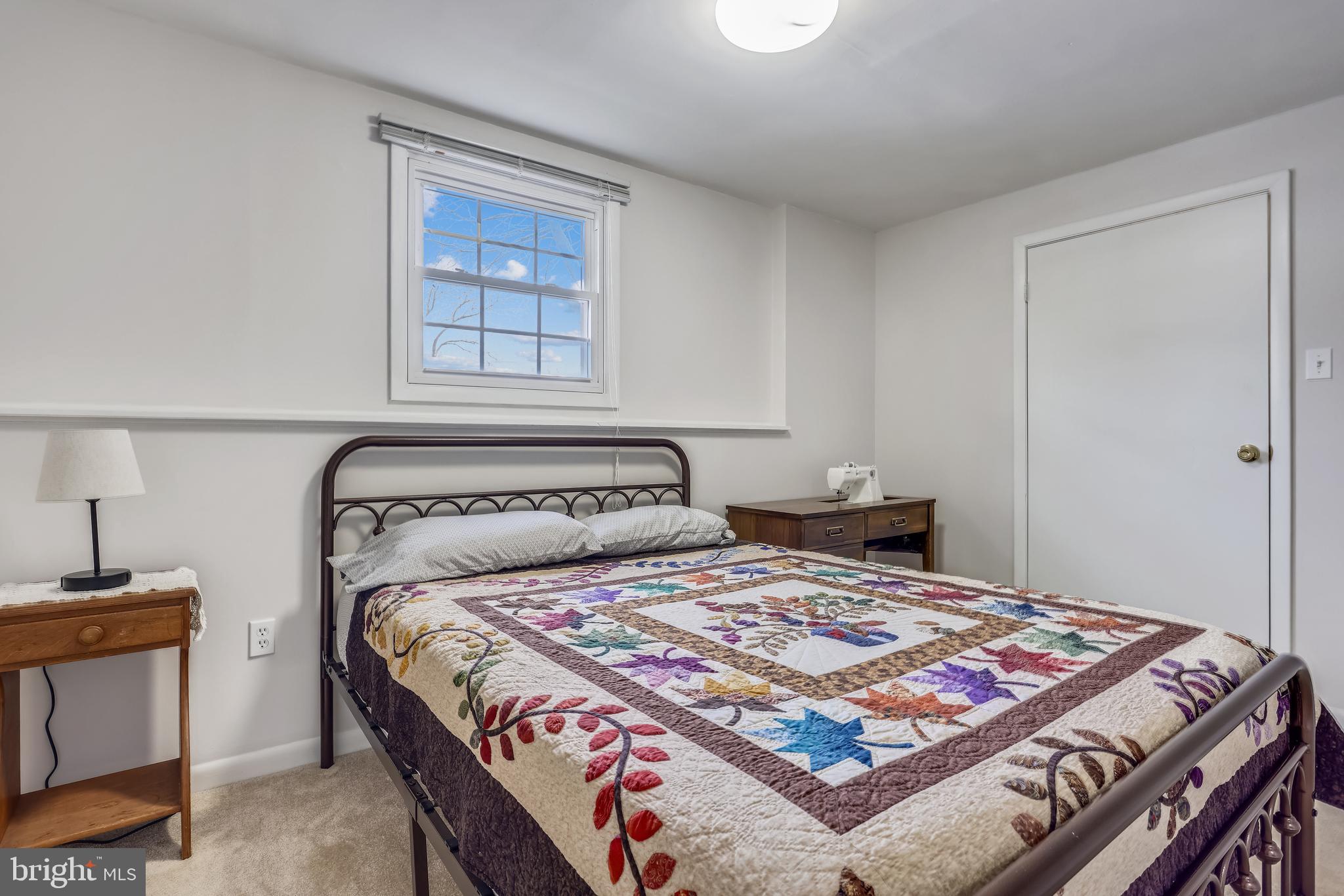 FLOWER HILL - Residential