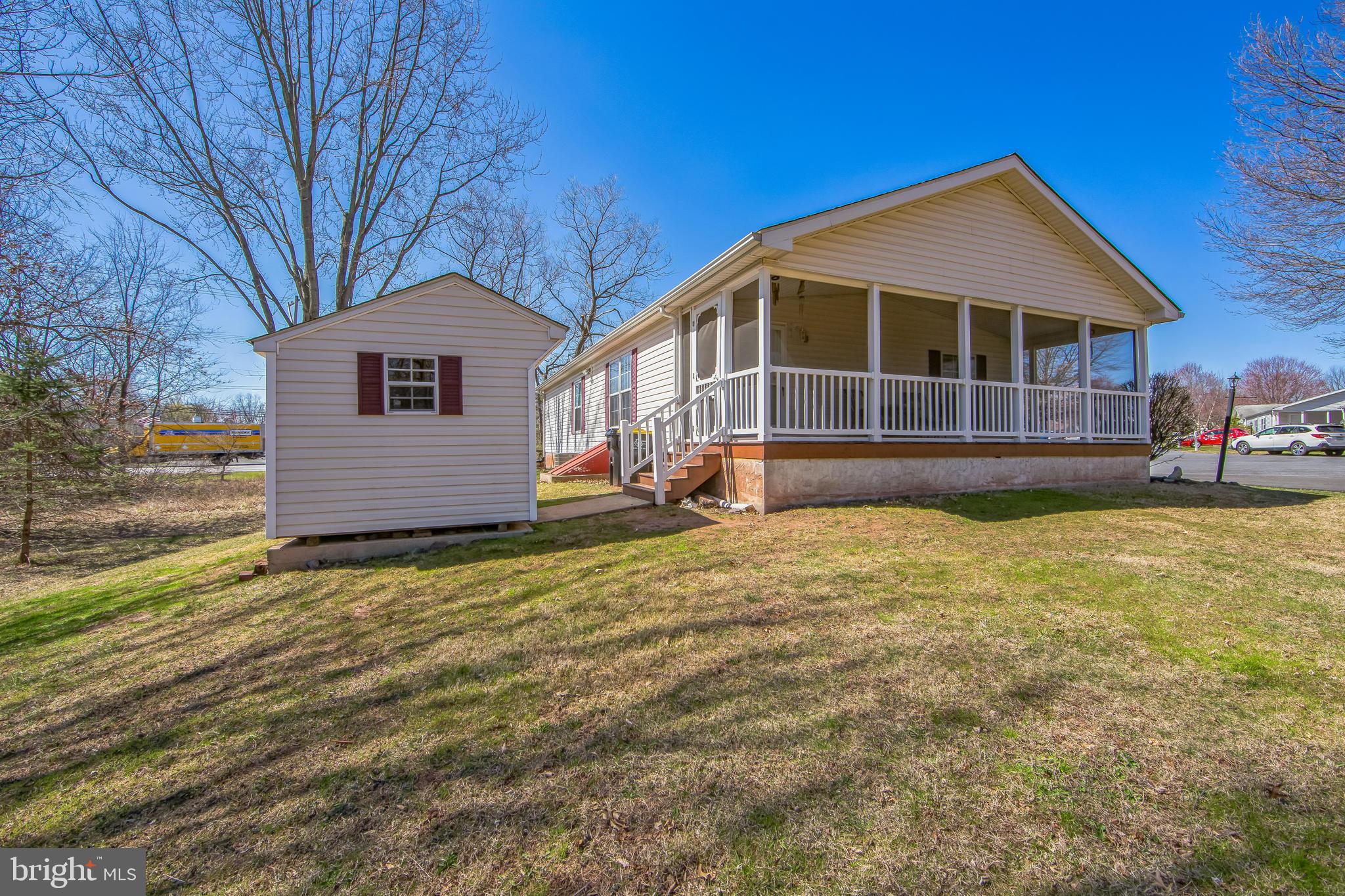 WILLOW RUN - Residential