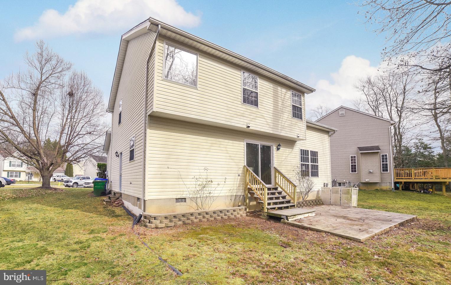 DORCHESTER - ST. CHARLES - Residential