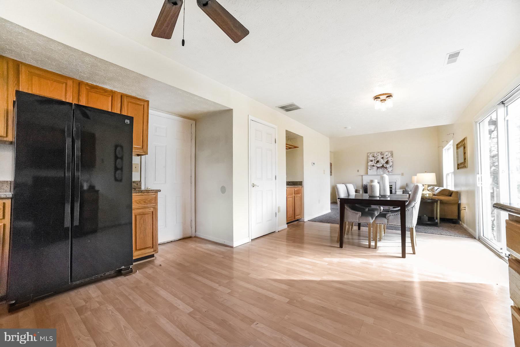 DORCHESTER - ST. CHARLES - Residential