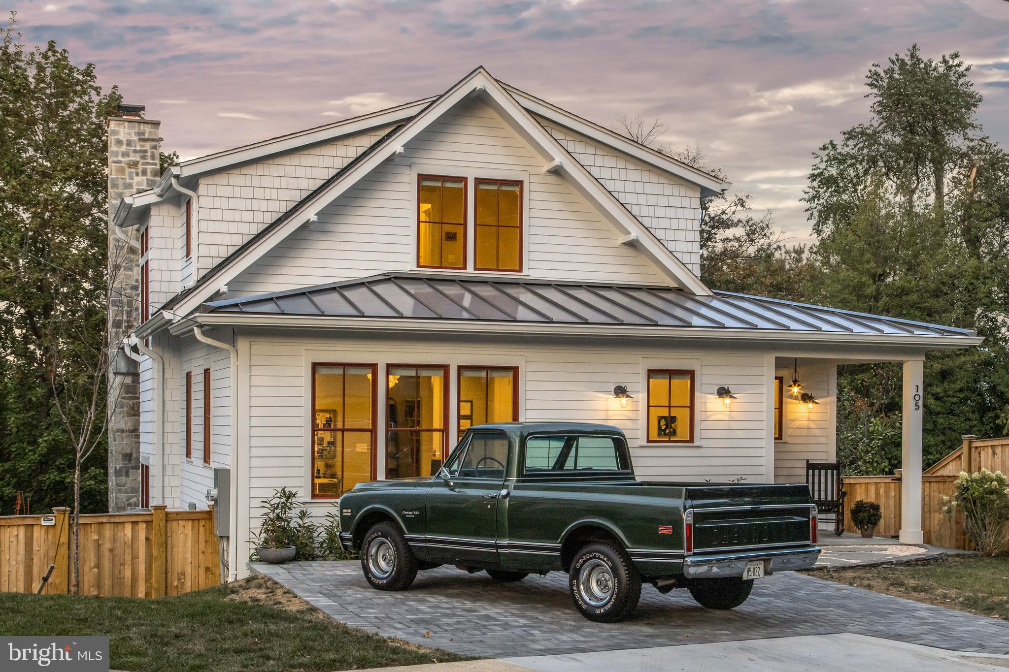 GROVES - Residential