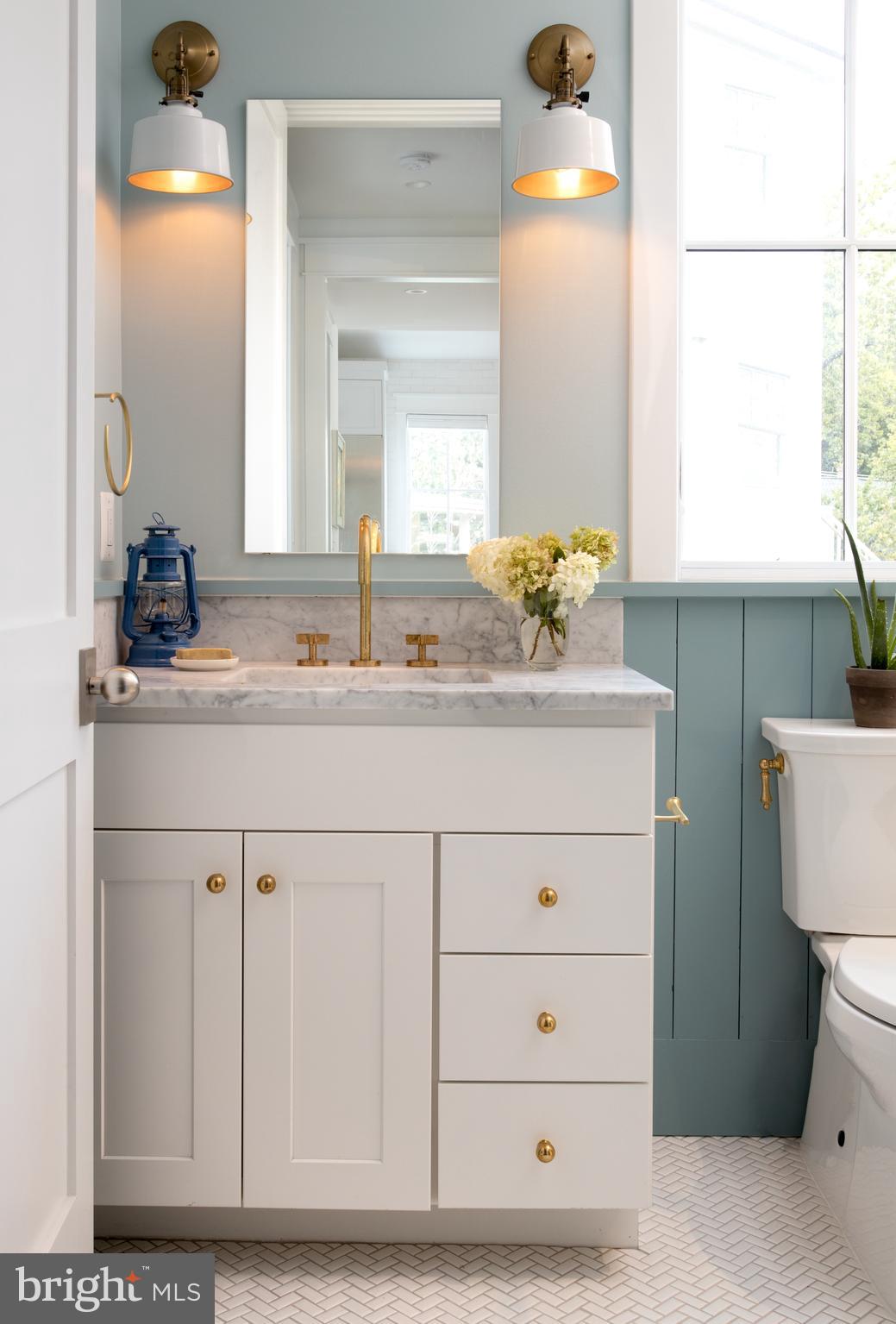 GROVES - Residential