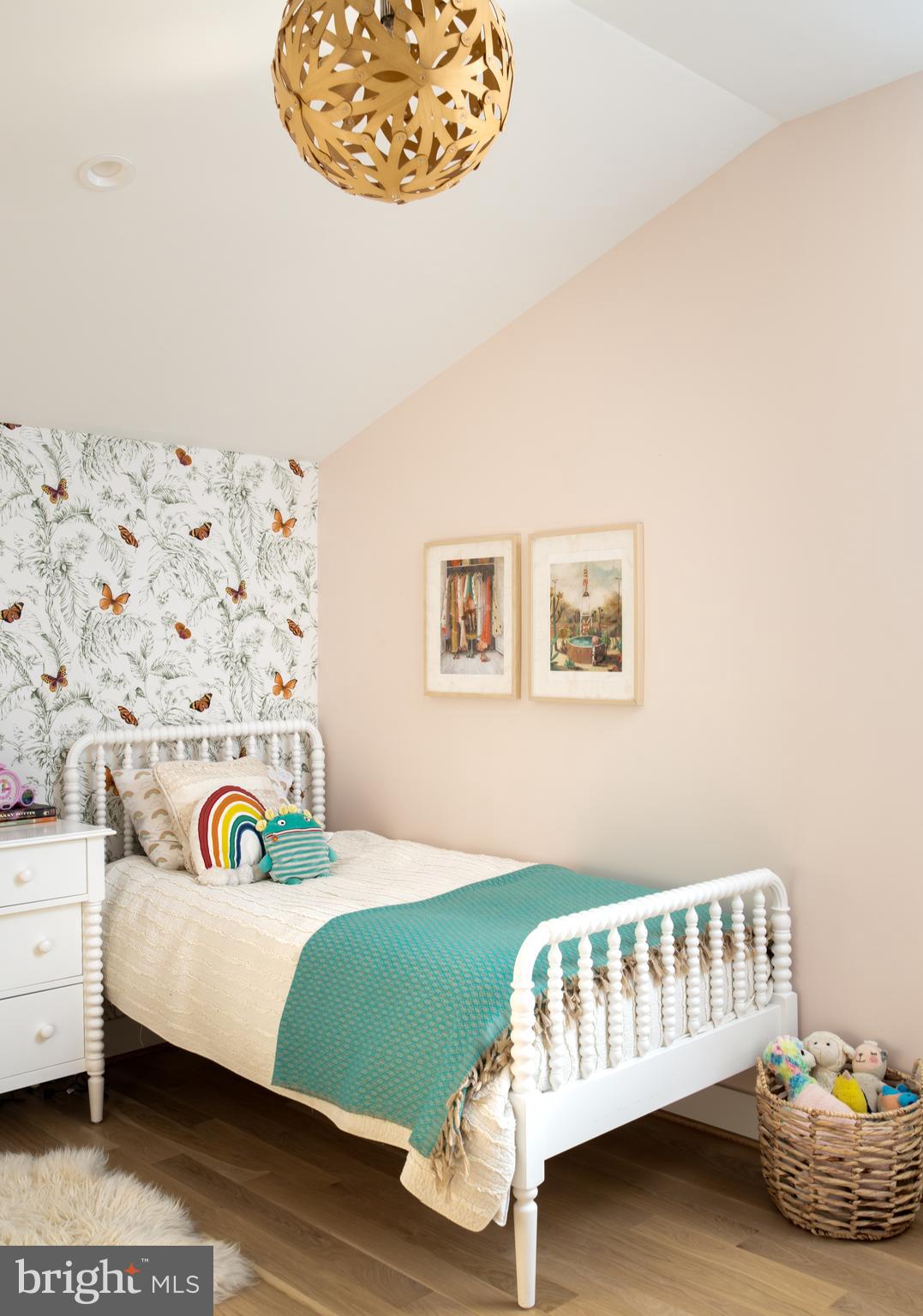 GROVES - Residential