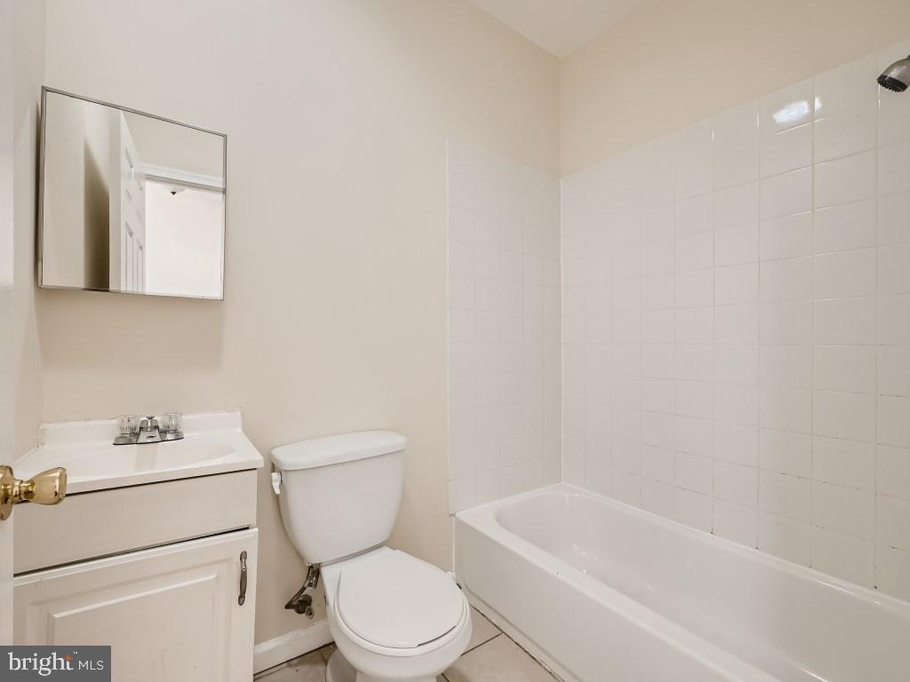 MILTON-MONTFORD - Residential