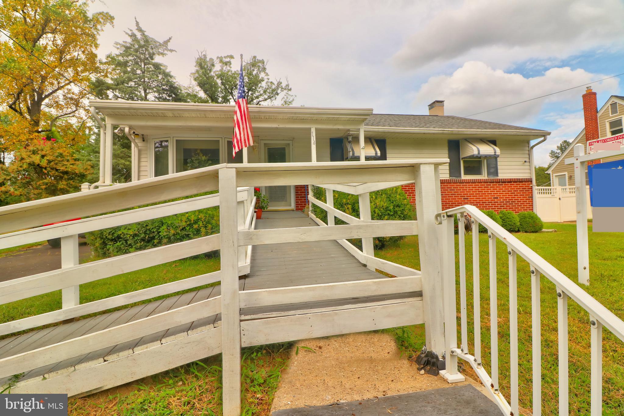 OLAN PLAZA - Residential