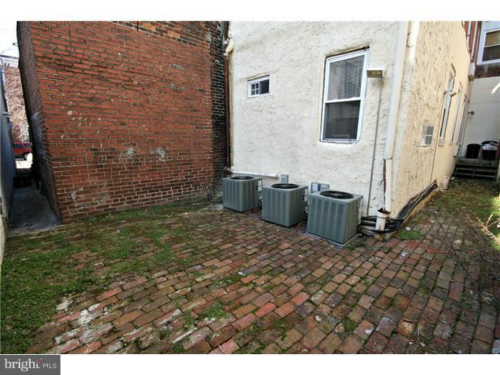 GRADUATE HOSPITAL - Residential Lease