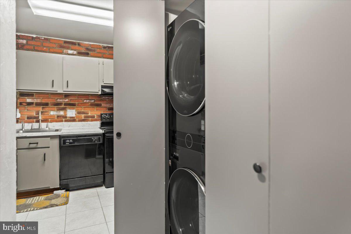 CINNAMON RIDGE CONDO - Residential