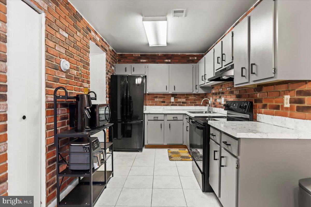 CINNAMON RIDGE CONDO - Residential