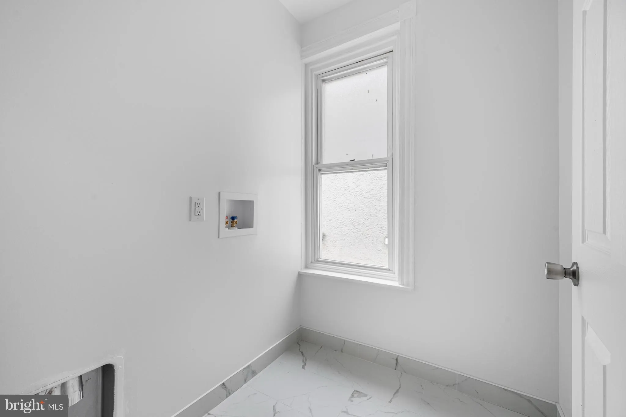 Reading, Pennsylvania 19604, United States, 5 Bedrooms Bedrooms, ,2 BathroomsBathrooms,Residential,Active,138625