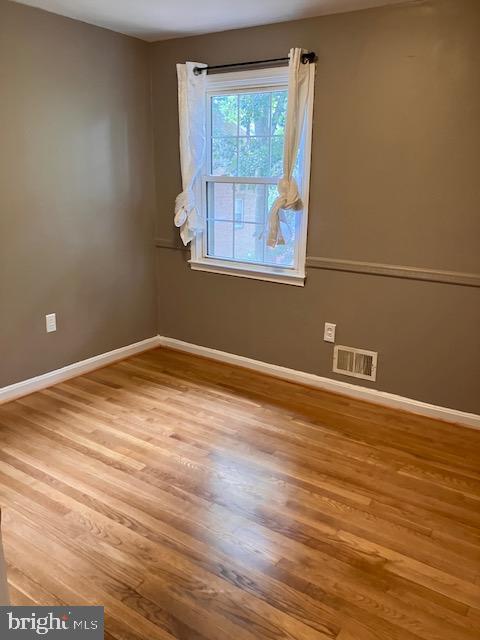 GREENWICH HILL - Residential Lease