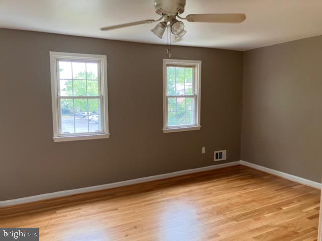 GREENWICH HILL - Residential Lease