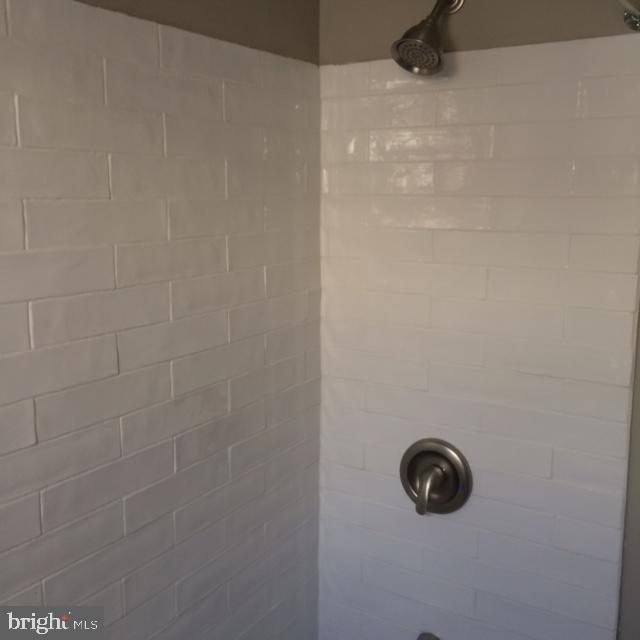 PHILADELPHIA (NORTHWEST) - Residential